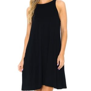 SLEEVELESS DRESS WITH POCKETS